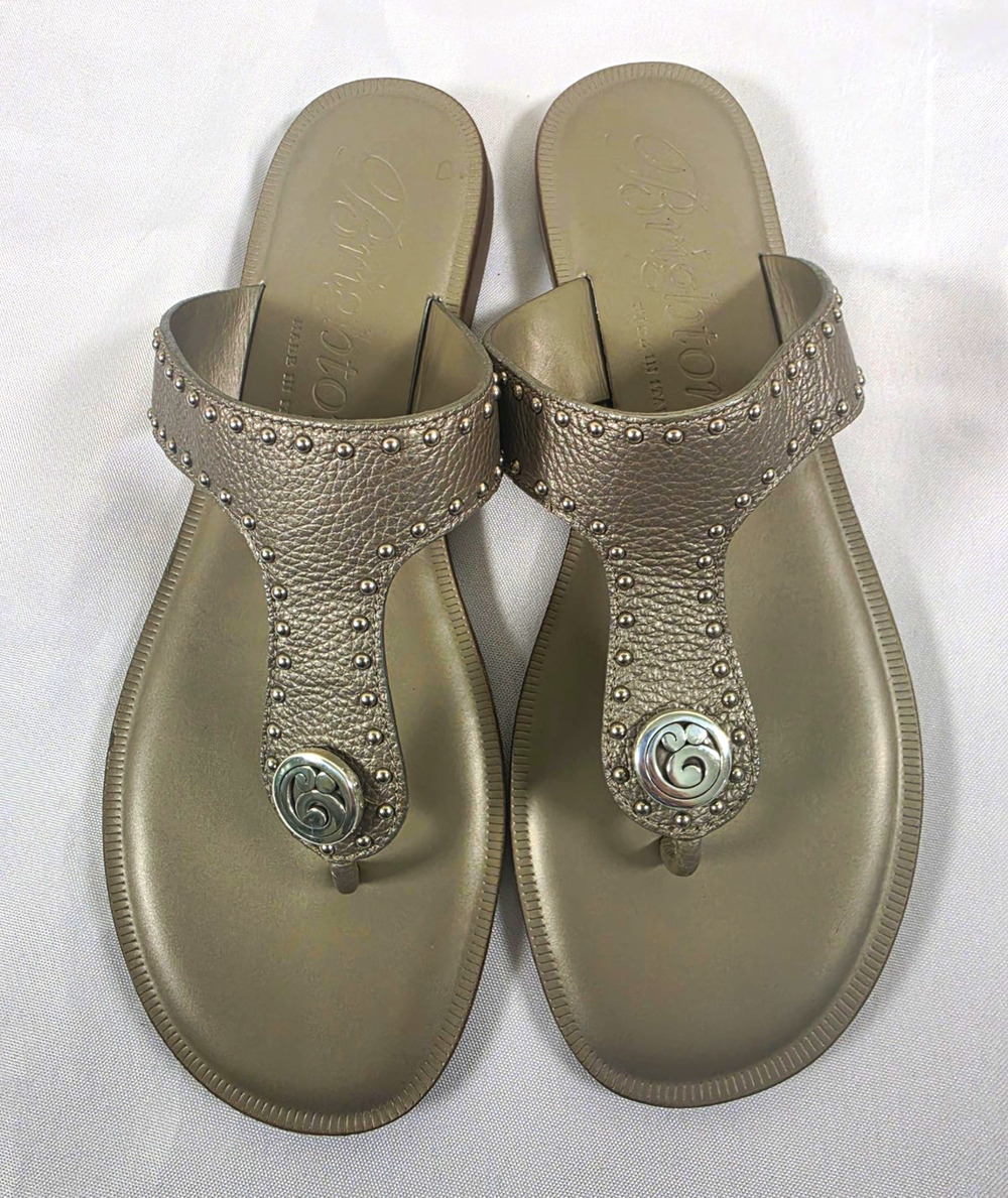 Brighton Alfa Taupe Studded Leather Thong Sandals Women's US 9 M Made in Italy